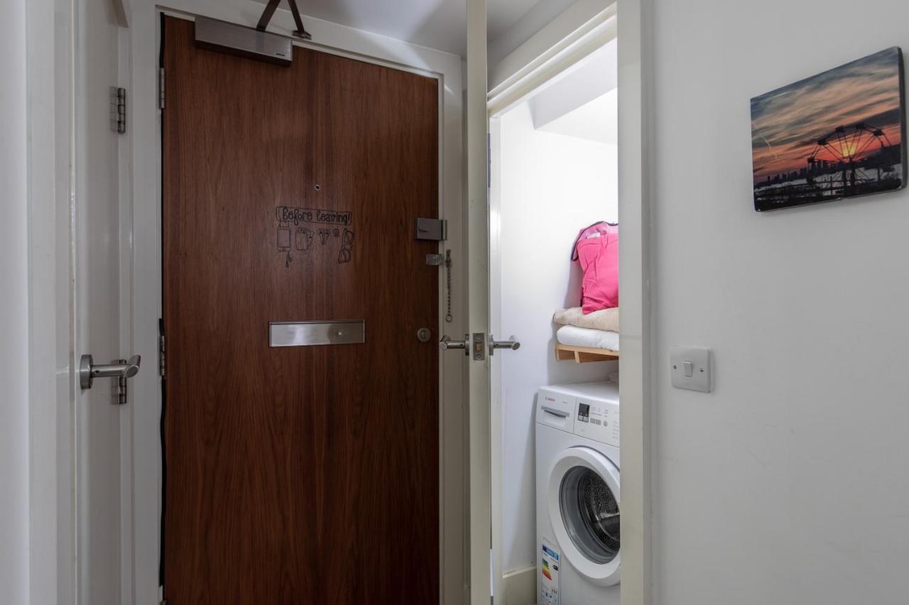 My London Holiday Home Bagian luar foto