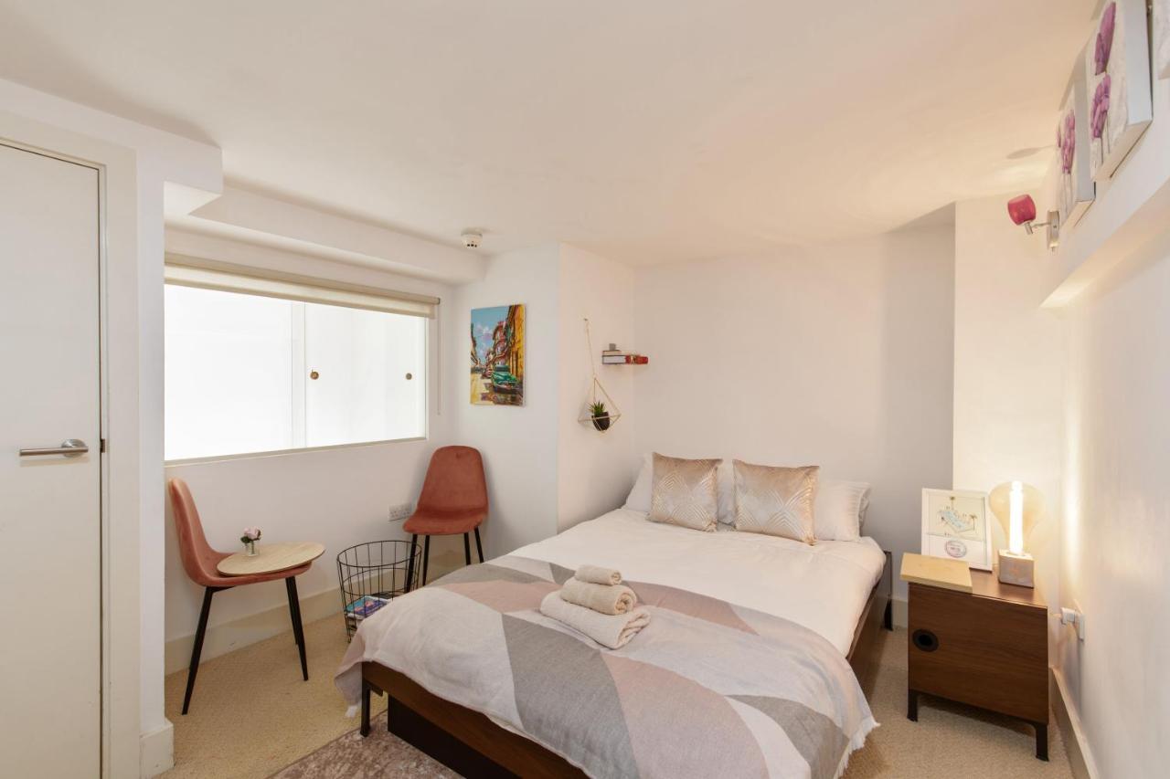 My London Holiday Home Bagian luar foto